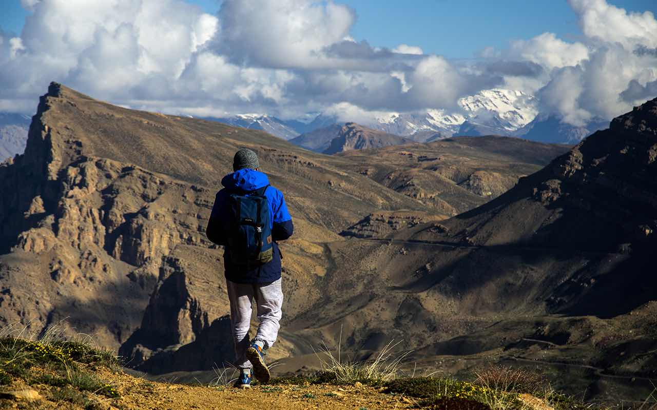 sustainable volunteering travel operation groundswell backpack purpose