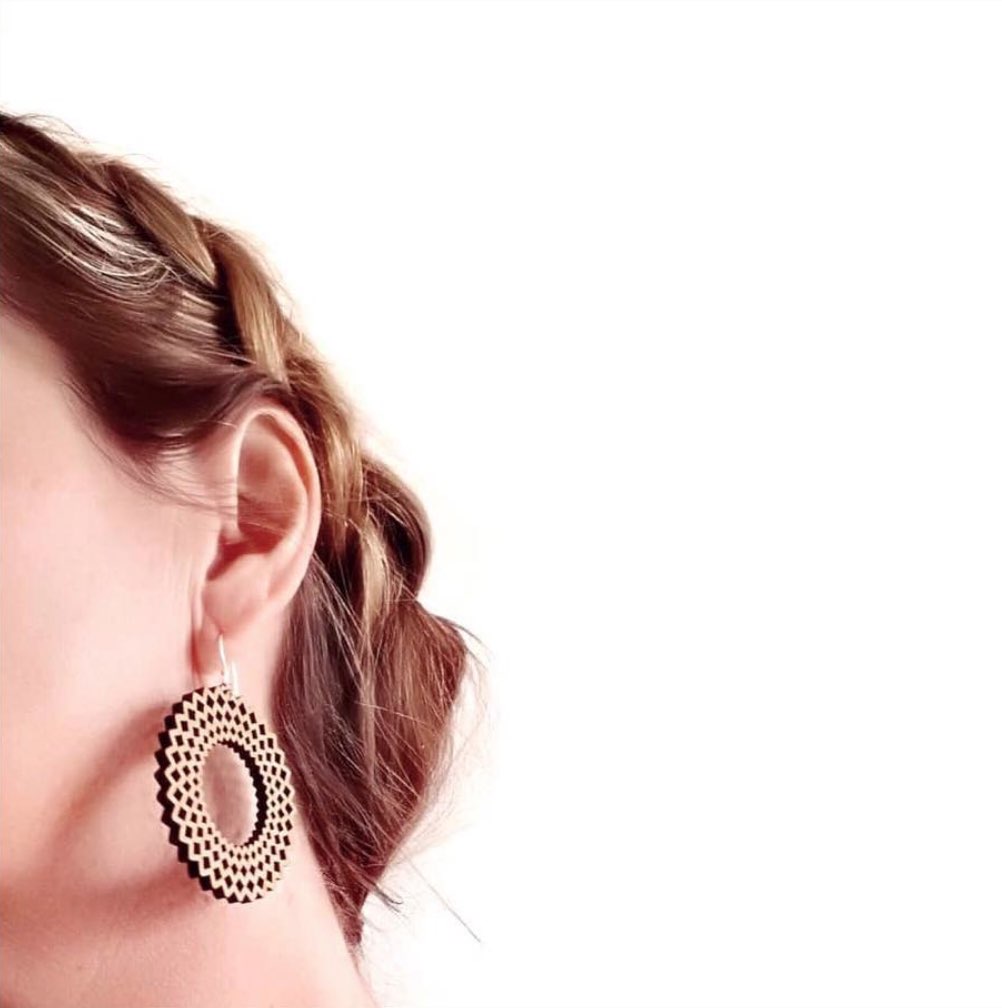 common texture handcraft eco-materials accessories jewelry