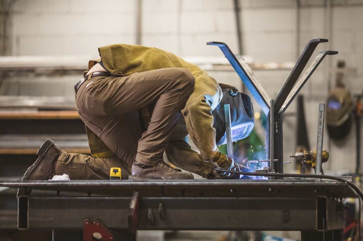 LIVSN designs sustainable outdoors clothing comfort function durability pants
