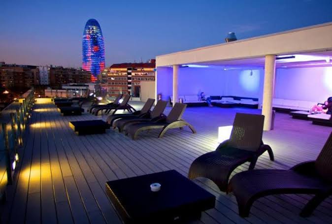 eco friendly hostels sustainable traveler