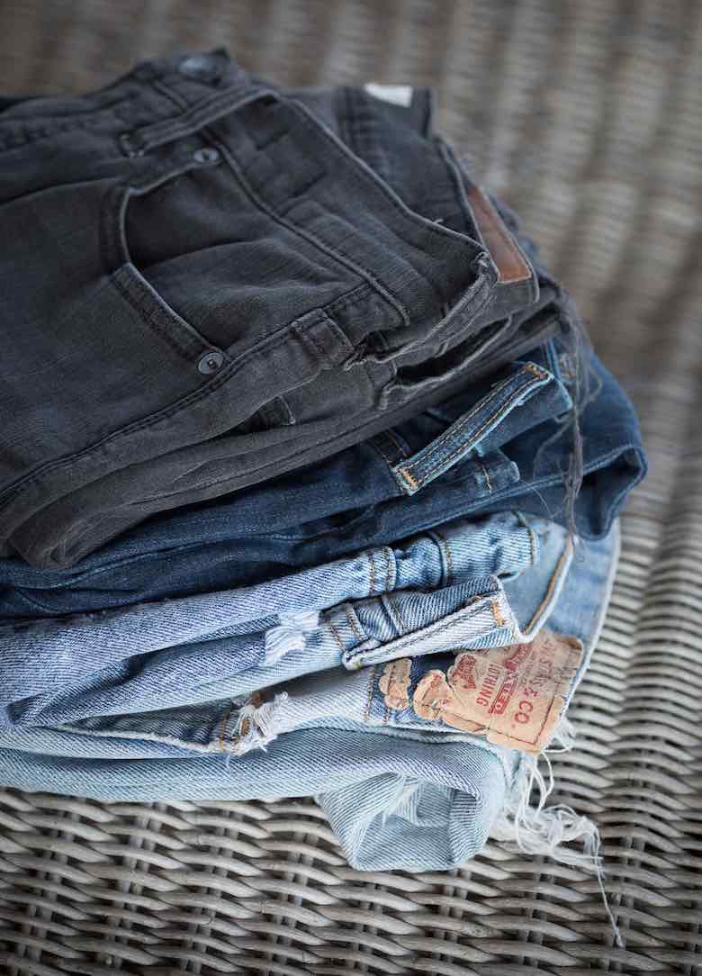 How to recycle your clothes & make an impact