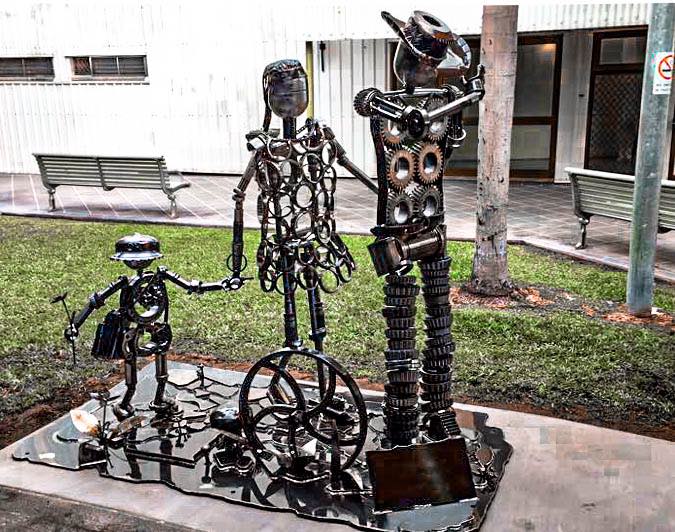 A renewed cultural storm of metal art sculpture using 100% recycled materials