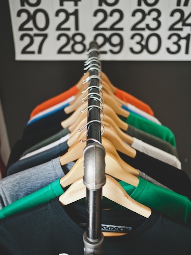10 Tips to care for your clothes and extend their lifecycle
