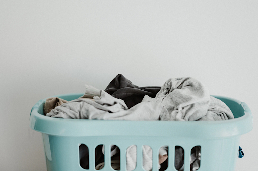 10 Tips to care for your clothes and extend their lifecycle