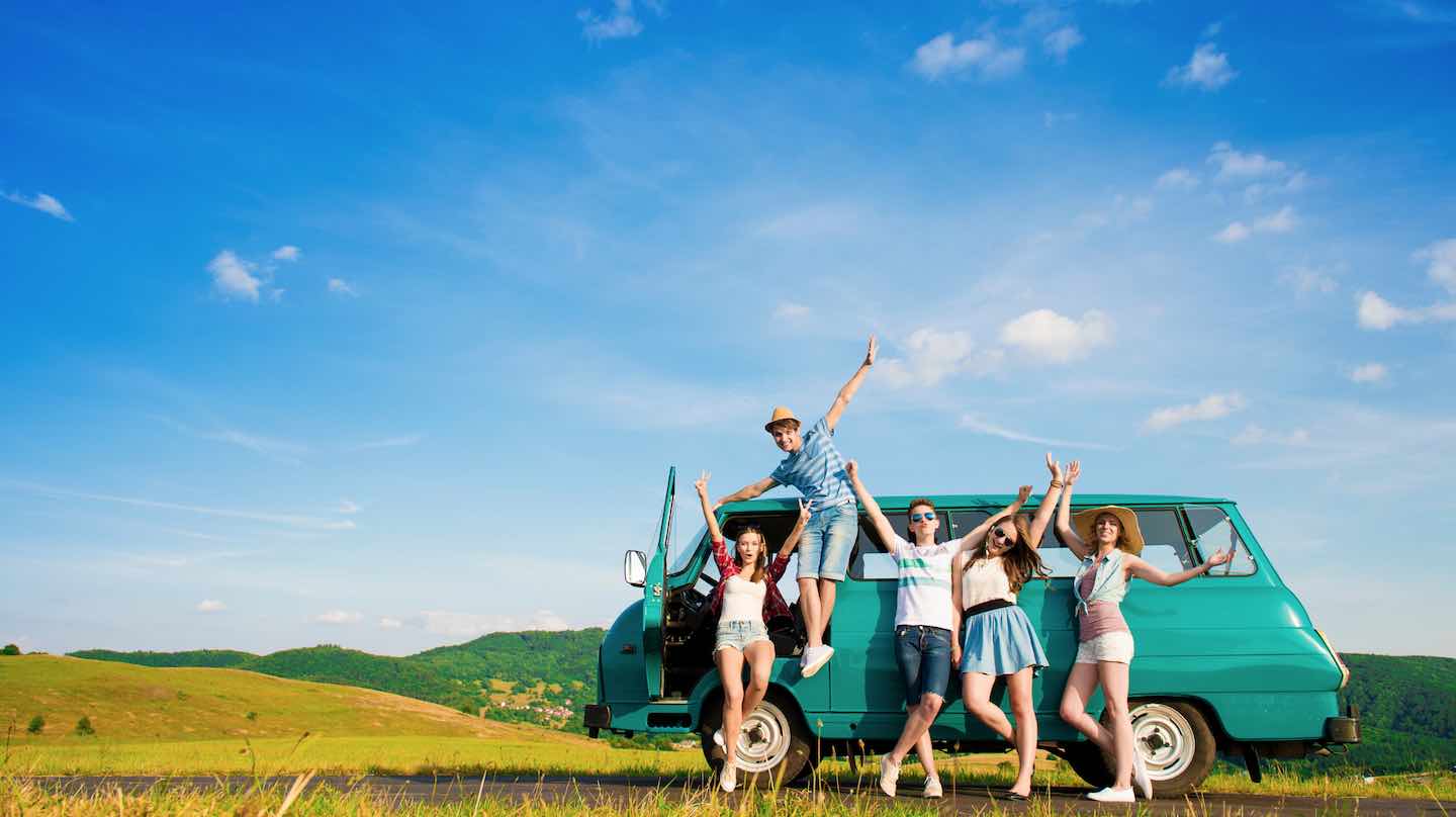 The Environmental Benefits Of Backpacking Australia & New Zealand With Travel Companions