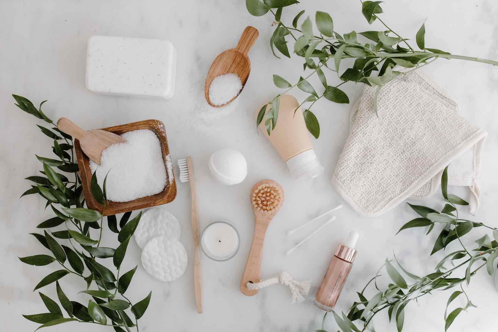 5 Natural products to fit into your daily beauty & wellness routine