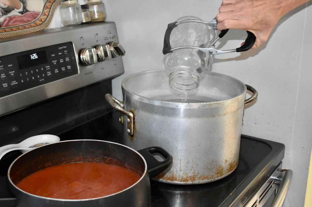 A Beginner’s Guide to Canning Food