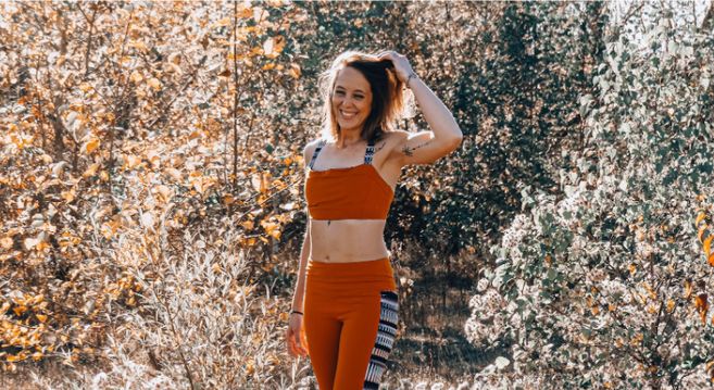We are prAna: the circular yoga clothing for adventure chasers