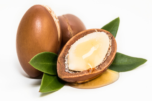Argan Carrier Oil - A Guide on Natural Carrier Oils for Your DIY Beauty Products