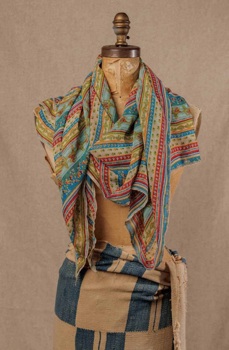 6 Handmade Scarves Brands for Autumn/Winter Season
