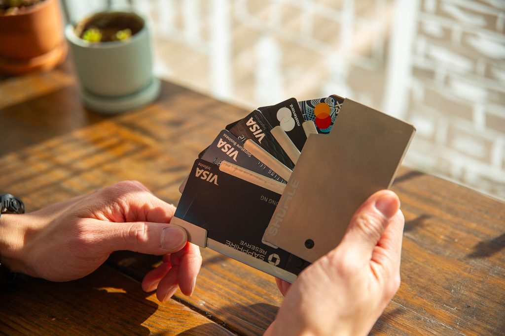 How to Pack Smart: Essentials for Your Minimalist Wallet